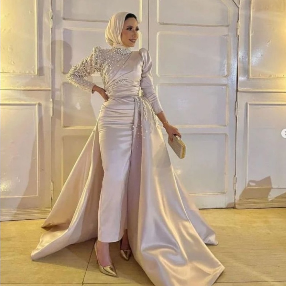 Dress for sale